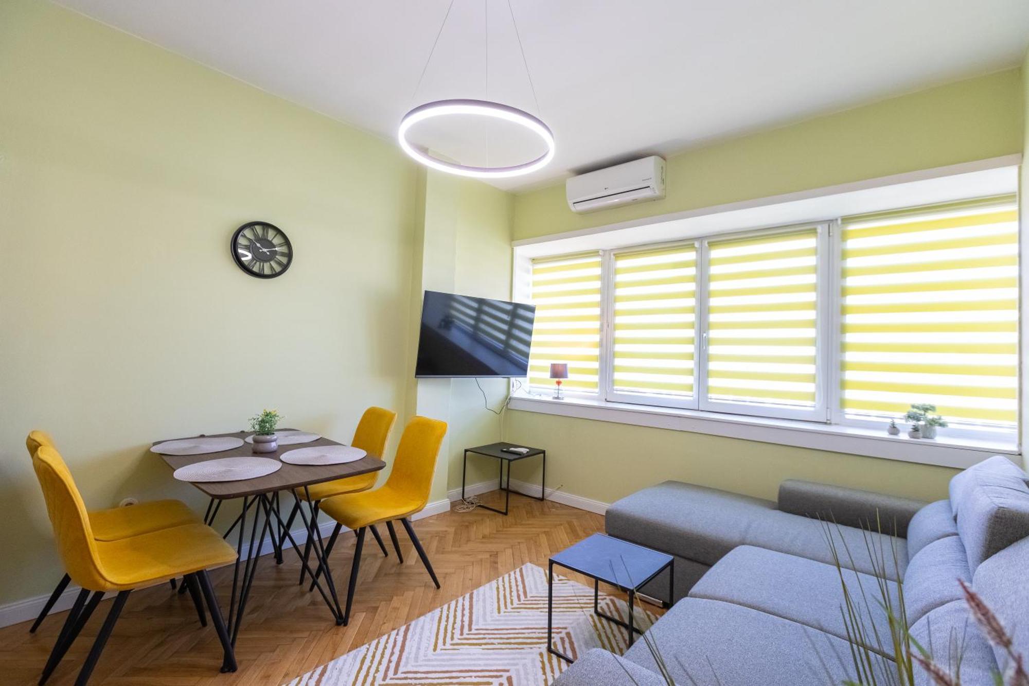 1Bdr Flat In Center Of Sofia Vitoshka Blvd Apartment ภายนอก รูปภาพ
